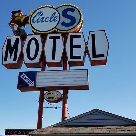 Circle S Motel โคโลราโดสปริงส์ ภายนอก รูปภาพ